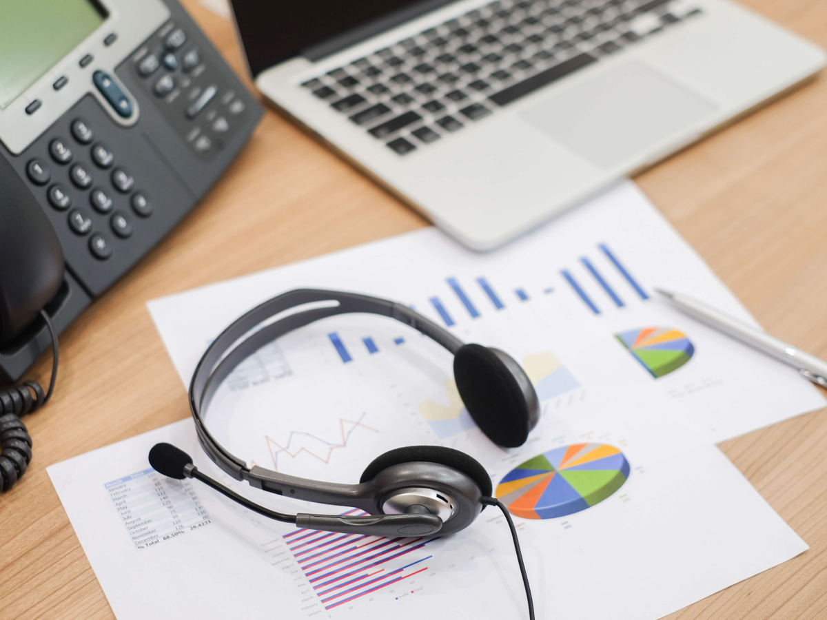 what iis call center benchmarking.